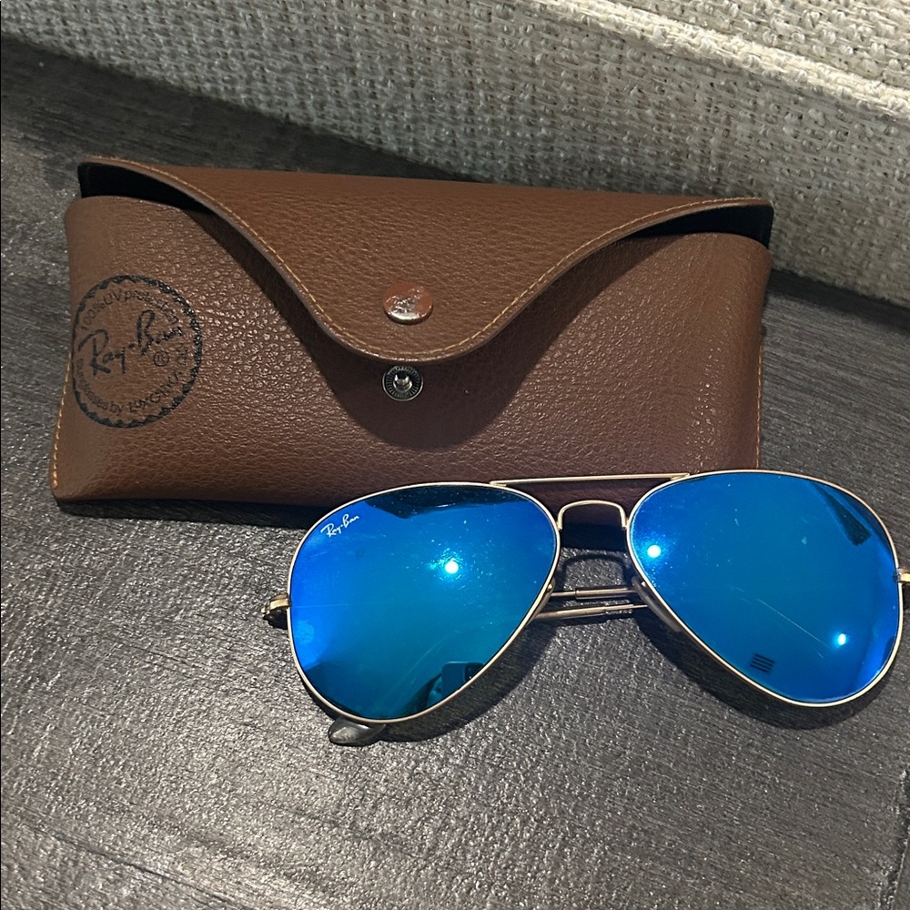 Ray ban mirror aviator
